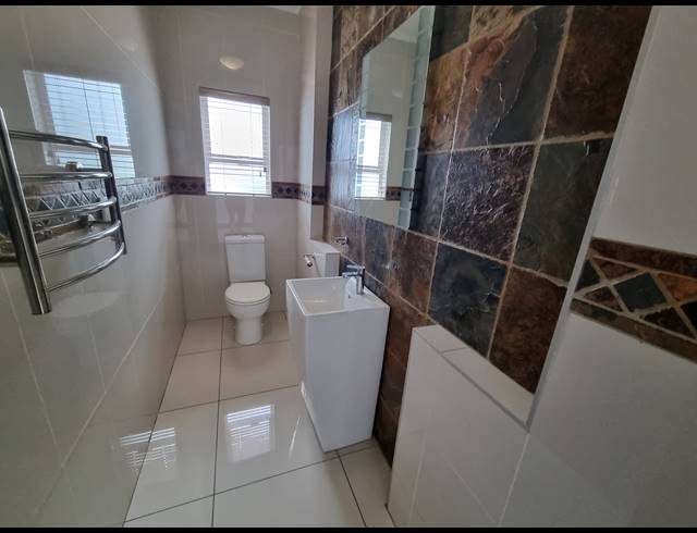 4 BEDROOM CLUSTER RENTED IN BRYANSTON